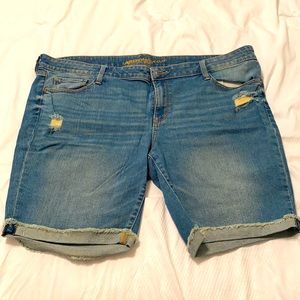 Arizona Bermuda shorts